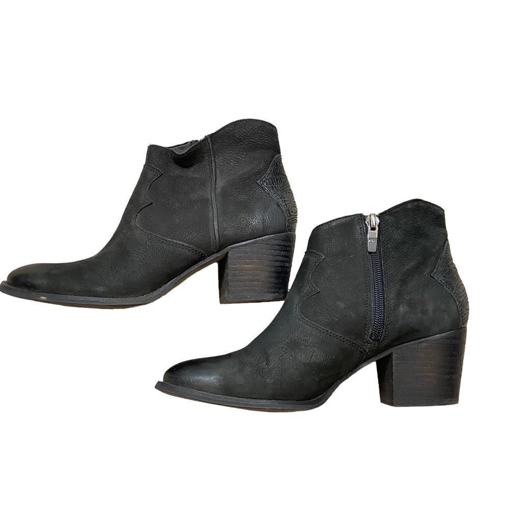 Marc Fisher Stefani Black Leather Western Ankle Bootie Size 8